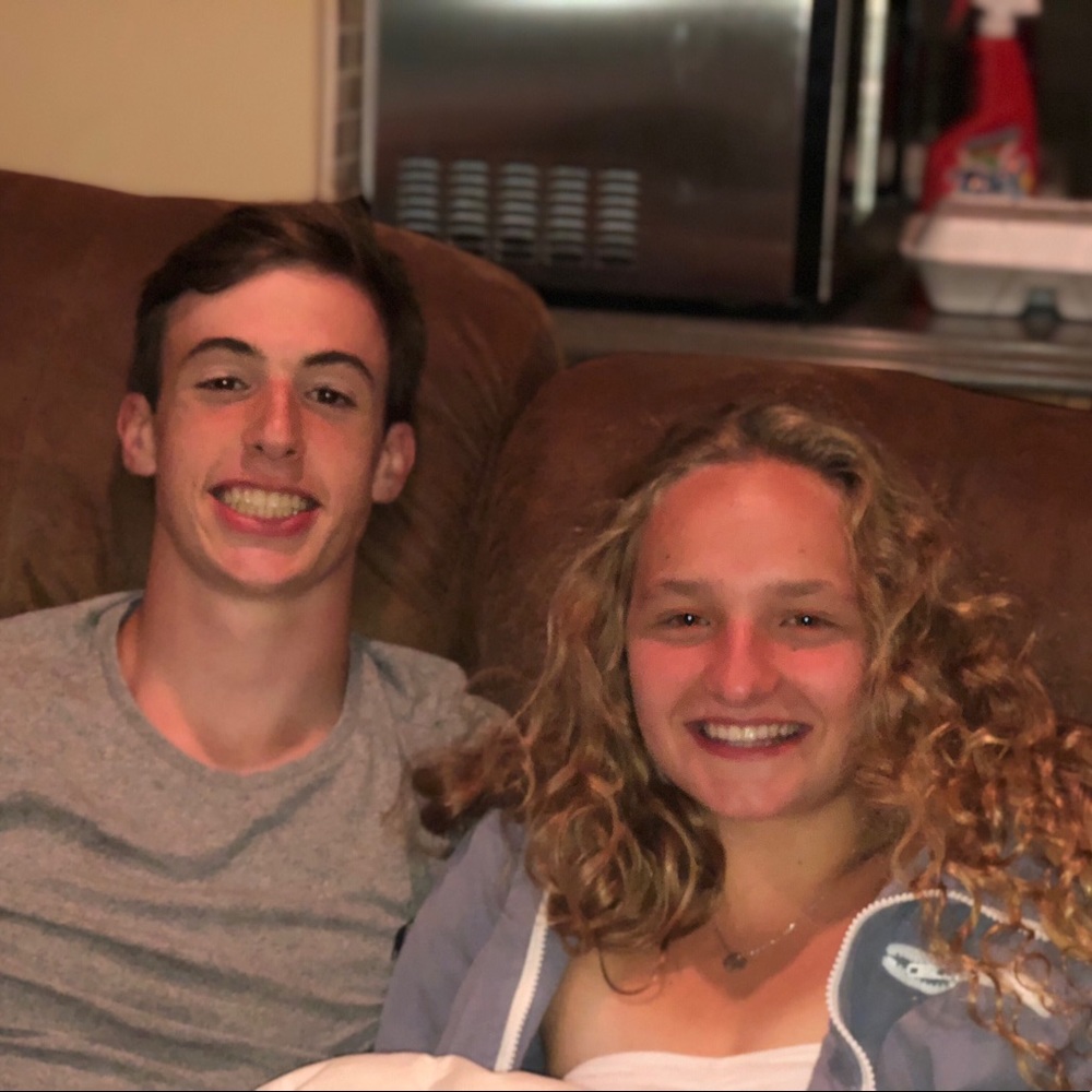 Meet your Posher, Max